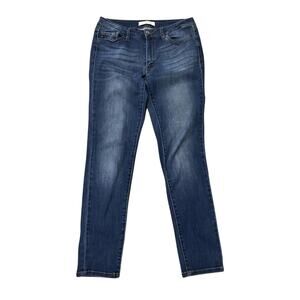 KanCan Women's Dark Wash Stretch Skinny Jeans Size 28 Low‎ Rise Denim